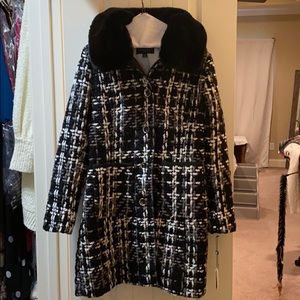 NWT gorgeous black and white coat